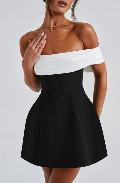 Finja - Süßes Kleid mit Schleife