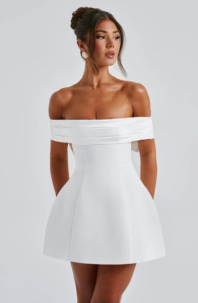 Finja - Süßes Kleid mit Schleife