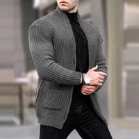 NILS - STRICKJACKE AUS DICKEM GEWIRKE – Dunkelgrau