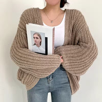 CHRISTA - ÜBERGROSSE STRICKJACKE – Khaki