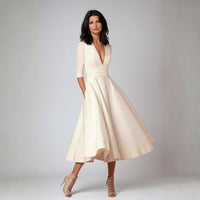 Dorothée | Ausgestelltes V-Ausschnitt Midikleid – Weiß