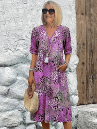 Lina | Lebendiges Midikleid mit modernem Stil – Lila