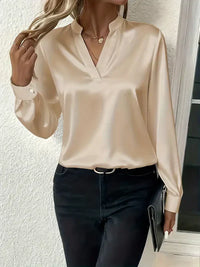 Laura | Zeitlose Satinbluse für Damen – Beige