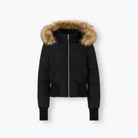 Gesteppte Winterjacke für Damen mit flauschig besetzter Kapuze und breitem Rippbund am Saum – Schwarz