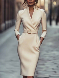 Mona | Kleid mit Gürtel – Aprikose