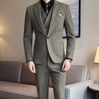 Eleganter 3-teiliger Hochzeitsgast-Anzug für Herren | mit Weste – Khaki