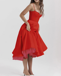 Elegantes Partykleid mit Volumen | Midi – Rot
