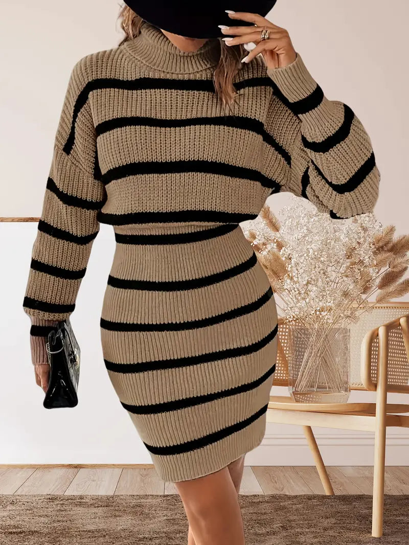 Gesty | Gestreiftes Midikleid mit Rollkragen und überschnittenen Schultern