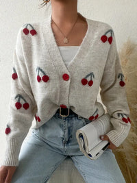 Olivireia | Strickjacke Kirschblüten-Eleganz mit Stickerei – Aprikose