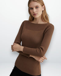 Pullover für Damen mit U-Boot-Ausschnitt und Slim Fit – Braun