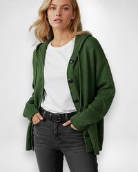 Strickjacke für Damen mit Kapuze und großen schwarzen Knöpfen – Grün