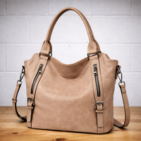 Franka | Damen Schultertasche mit Verstellbarem Riemen – Aprikose