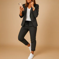 Aletha - Eleganter Damenblazer mit Hose – Grau