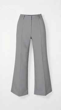 Mathilda Hose mit Weitem Bein – Grau