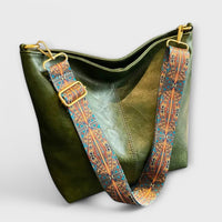 FABIENNE - GROSSE TASCHE UND GEMUSTERTER RIEMEN – Grün