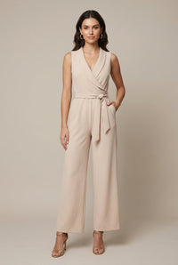Lucy | Weites Bein Langarm Jumpsuit – Beige