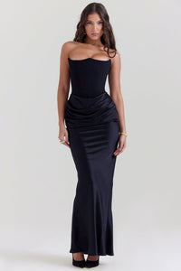 ANIKA I SCHULTERFREIES KLEID – Schwarz