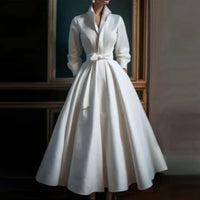 Ramona | V-Ausschnitt Langarm Midikleid – Weiß