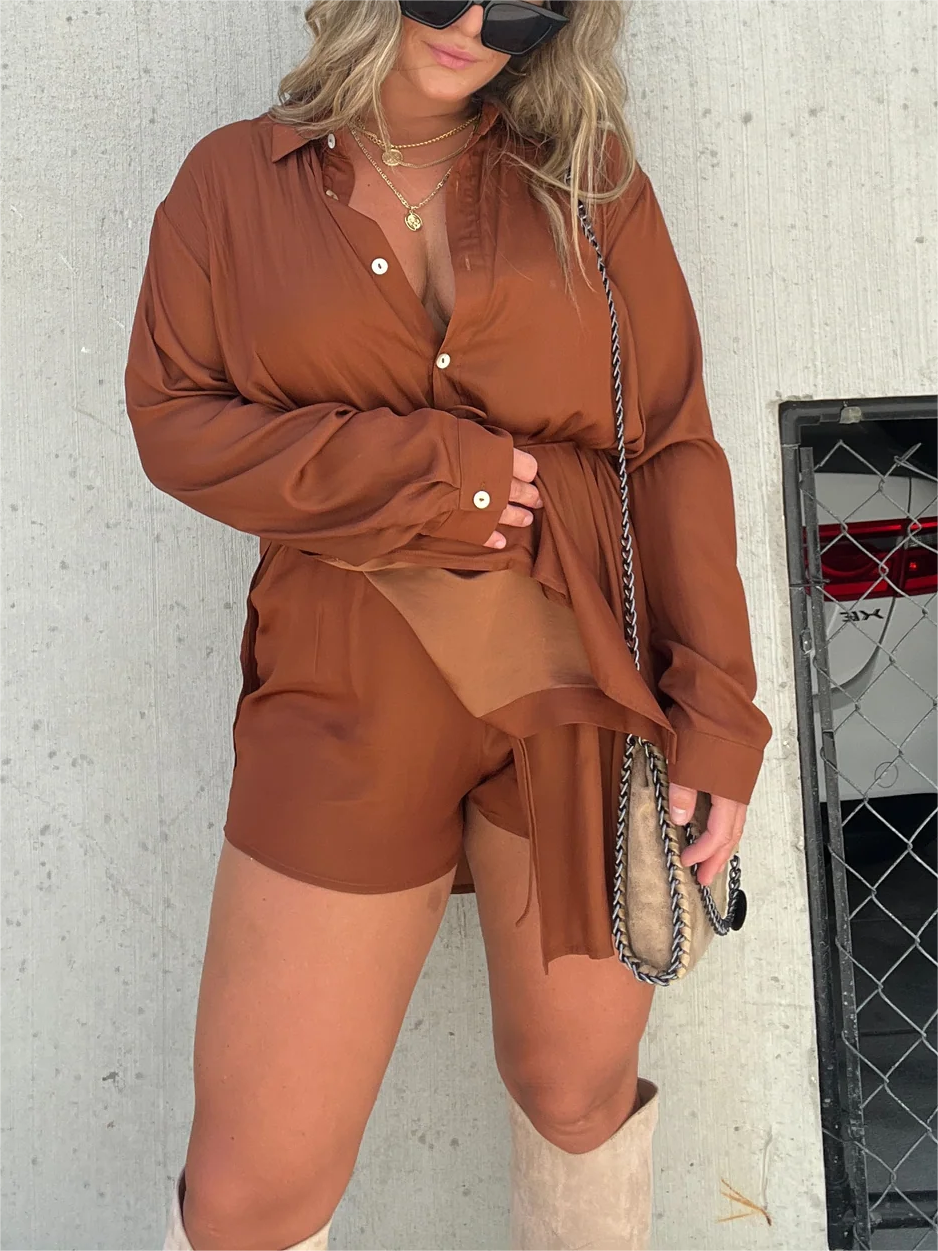Vanesse - Stylischer Satin-Overall