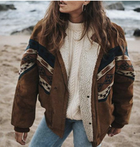 Eyrisa | Boho-Winterjacke mit Ethno-Muster – Braun