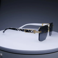 Iva | Moderne Polarized-Sonnenbrille – Schwarz