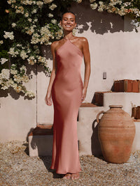 Nadia | Rückenfreies Maxikleid mit Halterung – Rosa