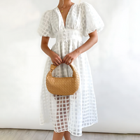 Beatrice | Elegantes Sommerkleid – Weiß