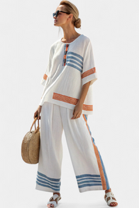Emilia | Elegantes Blau-Orange Gestreiftes Oberteil & Hosen – Mehrfarbige Streifen