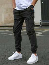 David | Entspannter Cargo-Jogger – Schwarz