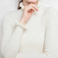 EMILIA – Herbstpullover aus weichem Stoff – Weiß