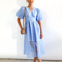 Beatrice | Elegantes Sommerkleid – Hellblau