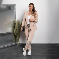 Amber Classy 2-teiliges Set - Ein schicker 2-teiliger Anzug für die moderne und anspruchsvolle Frau – Beige