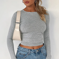 Rhianna -  Elegant geschnittene Bluse mit Rundhalsausschnitt und langen Ärmeln – Grau