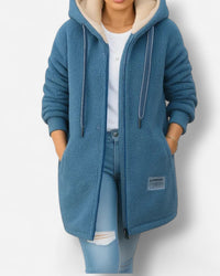 Fleecejacke mit Kapuze für Damen mit weichem Flauschfutter in hüftbedeckender Form – Blau