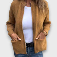 Lianelle – Strickjacke mit Taschen – Braun