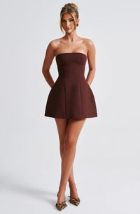 Sandra - Strapless Strukturiertes Korsett-Minikleid mit Taschen – Braun