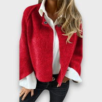 Lene – Kurzjacke mit Knopfdetail – Rot