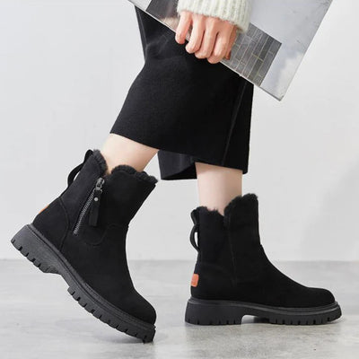 Lara Knöchel-Schneestiefel