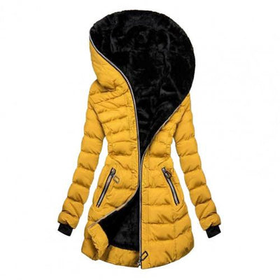 Eine | Kuschelige und robuste Damenjacke