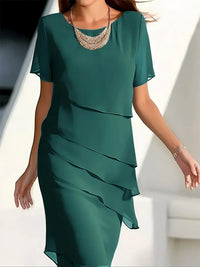 Kendra | Figurschmeichelndes Schickes Kleid – Grün