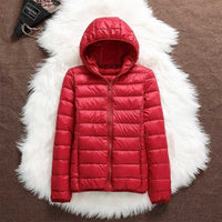 TEODORA - GESTEPPTE JACKE MIT KAPUZE – Rot