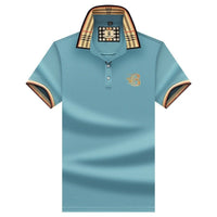 Konrad | Herren Poloshirt mit Karo-Kragen und Stickerei – Hellblau