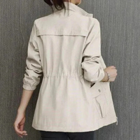 Luisa | Leichte Übergangsjacke mit Reißverschluss – Beige