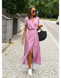 Suzanne – Elegantes V-Ausschnitt Kleid – Hellrosa