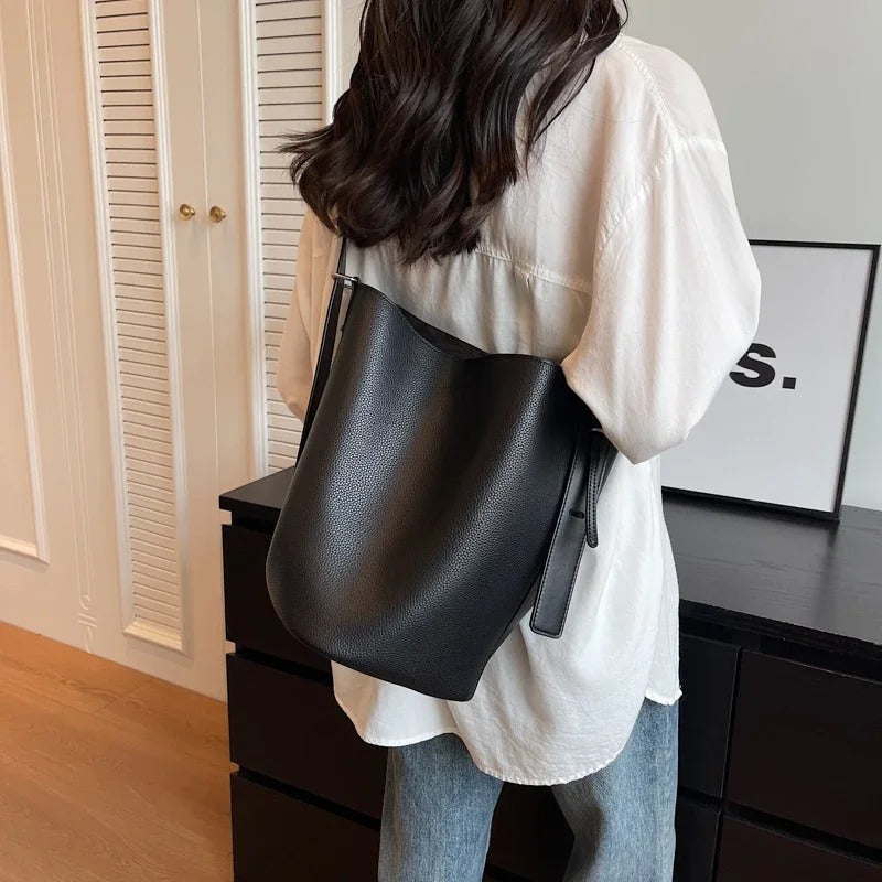 Blanca - Vielseitige Ledertasche