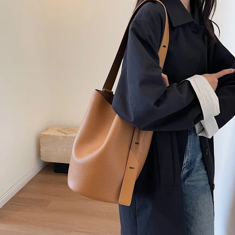 Blanca - Vielseitige Ledertasche