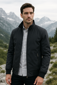 Mats | Herren leichte Reißverschlussjacke Stehkragen – Schwarz