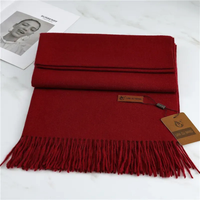 Mila | Warmer Kuscheliger Winter-Schal – Burgunderrot