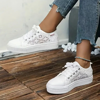 Modische bequeme Damen-Sneakers | Plateau – Weiß