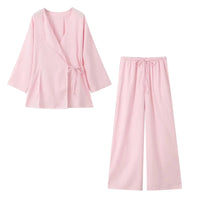 Jezebel Wickel-Bluse und Hose Set – Rosa Anzug